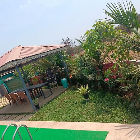 Palm Villa & Cottage Alībāg Esterno foto